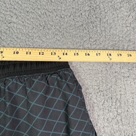 Rhone Peloton Mako Shorts Mens M Black Geometric Lined 9" Drawstring Stretch - Picture 6 of 9